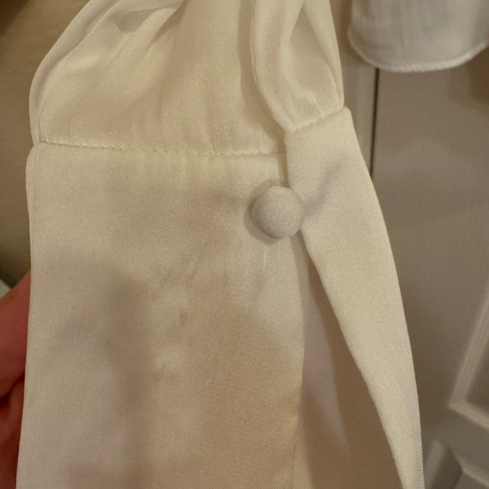 Paige Women's White Surplice Neck Long Sleeve Faux Wrap Blouse Large - Picture 6 of 8